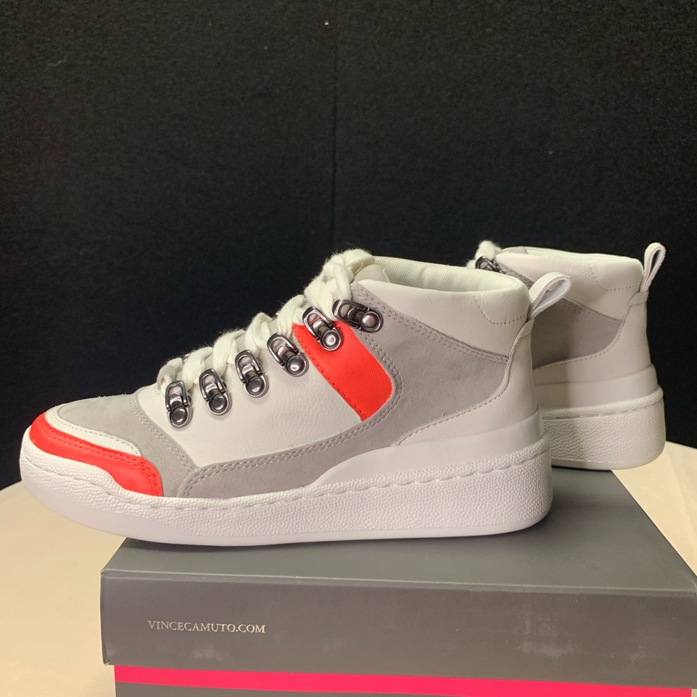 Vince Camuto SAMPHY HIGH-TOP SNEAKER - Picture 9 of 14
